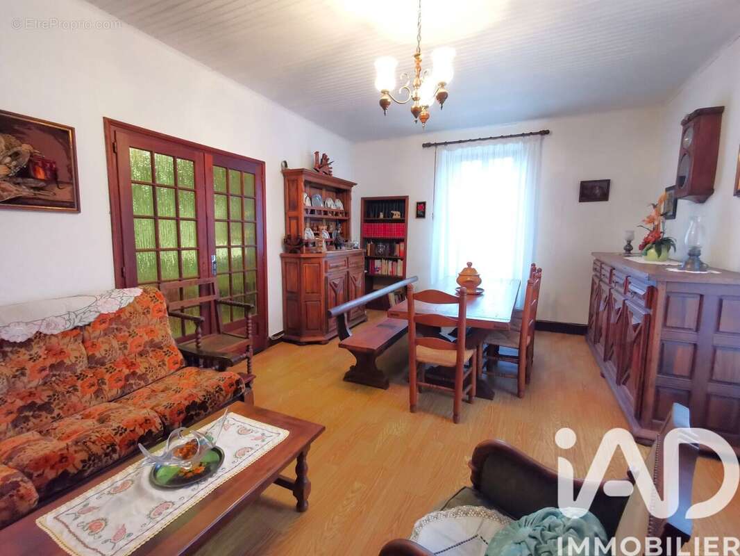 Maison 100 m² à Capdenac  - photo 2