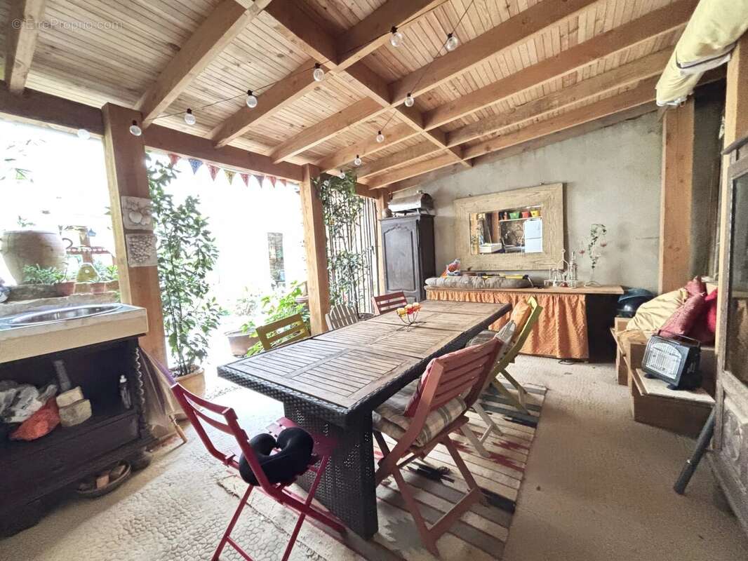 Appartement à NANTEUIL-EN-VALLEE
