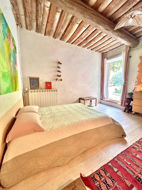 Maison à UZES