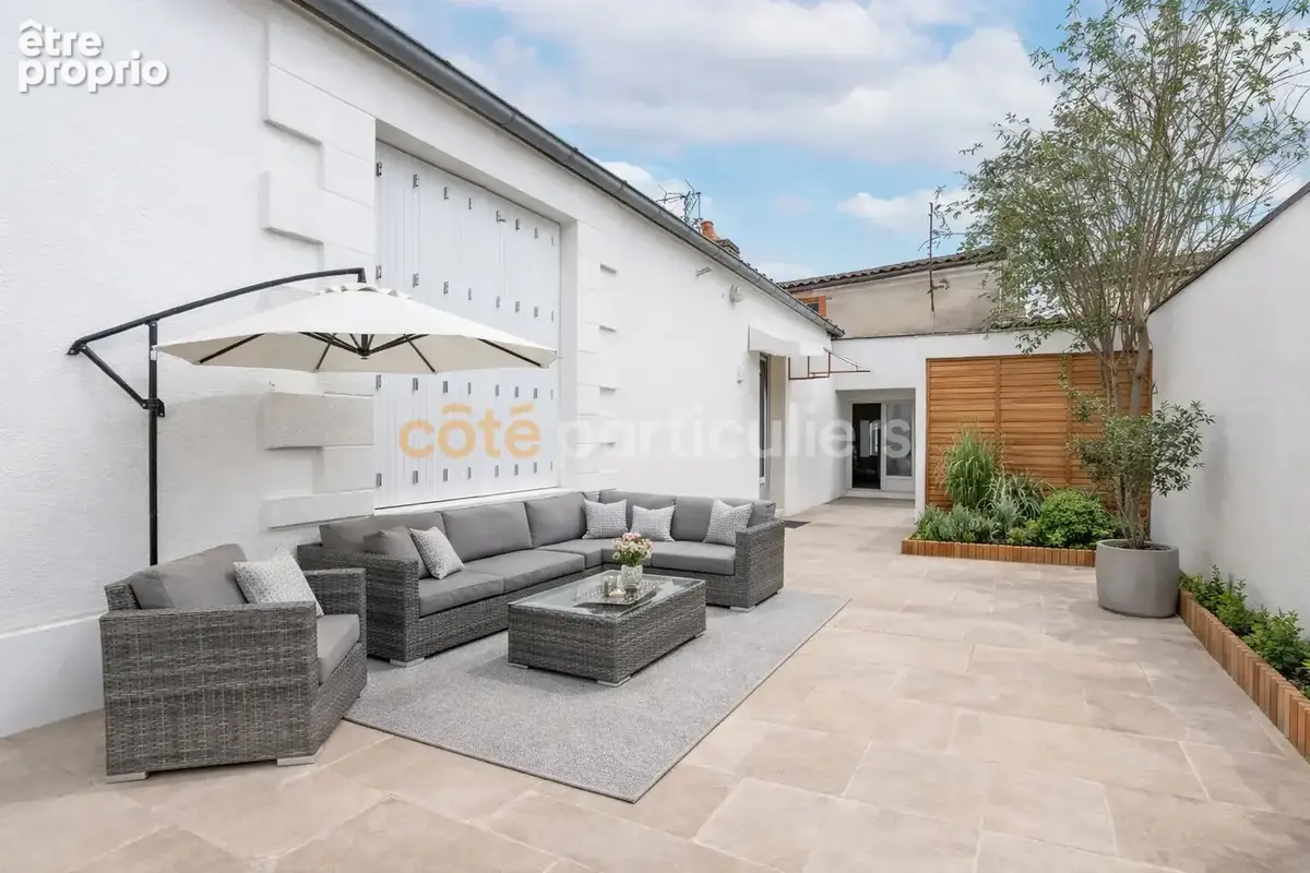 Rives de l'yon -- chaille sous les ormeaux -- ensemble immobilier --153 m2 --9 pieces -- centre bourg - photo 14