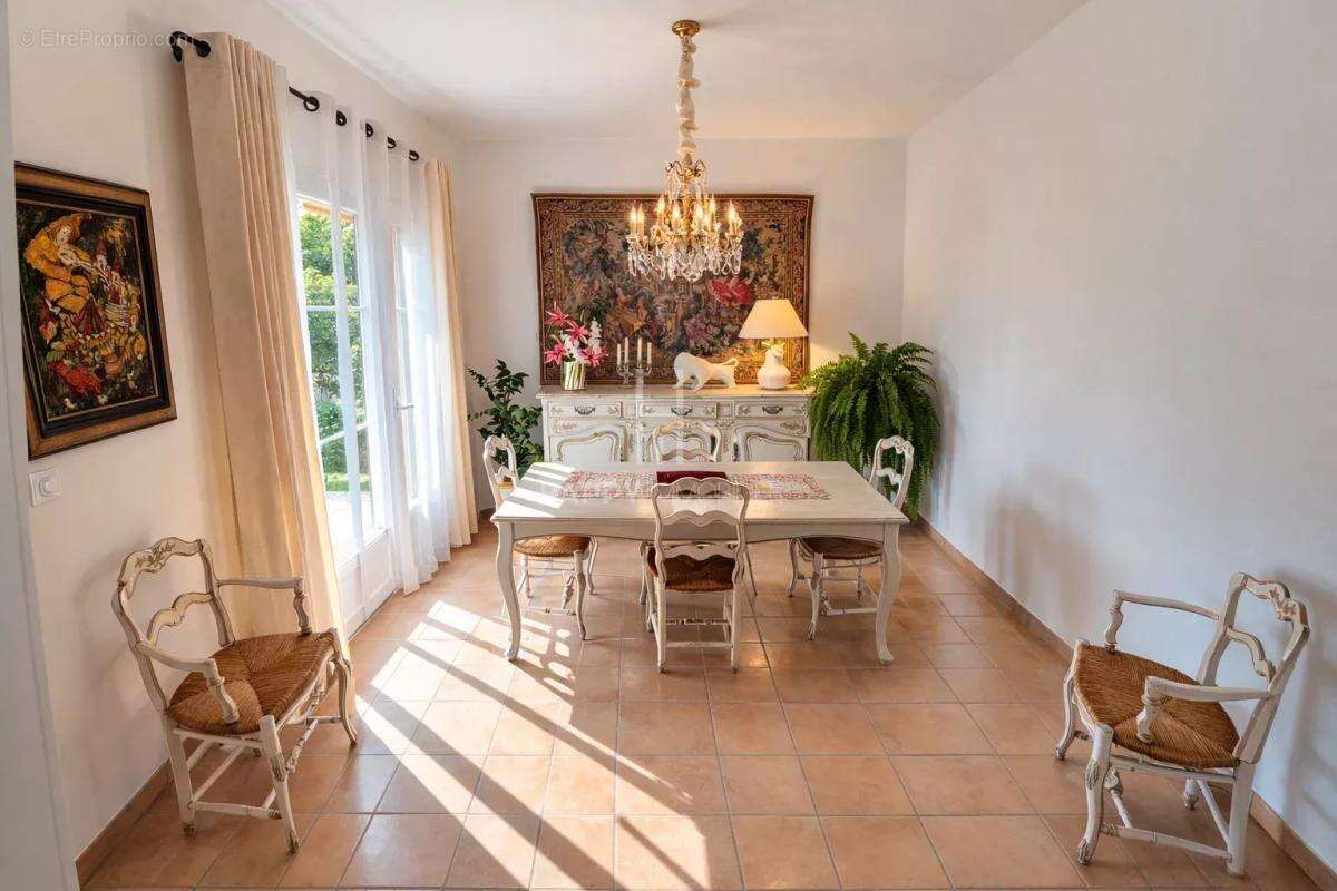 Maison à BARBENTANE