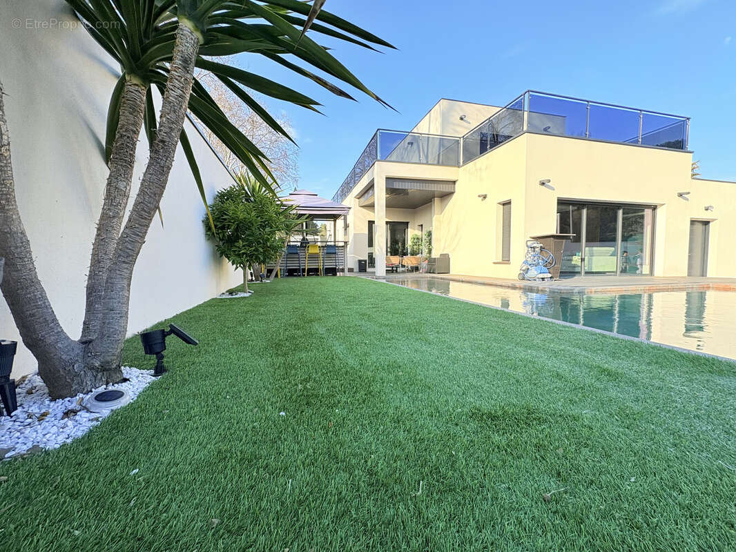 Maison à CASTELNAU-LE-LEZ