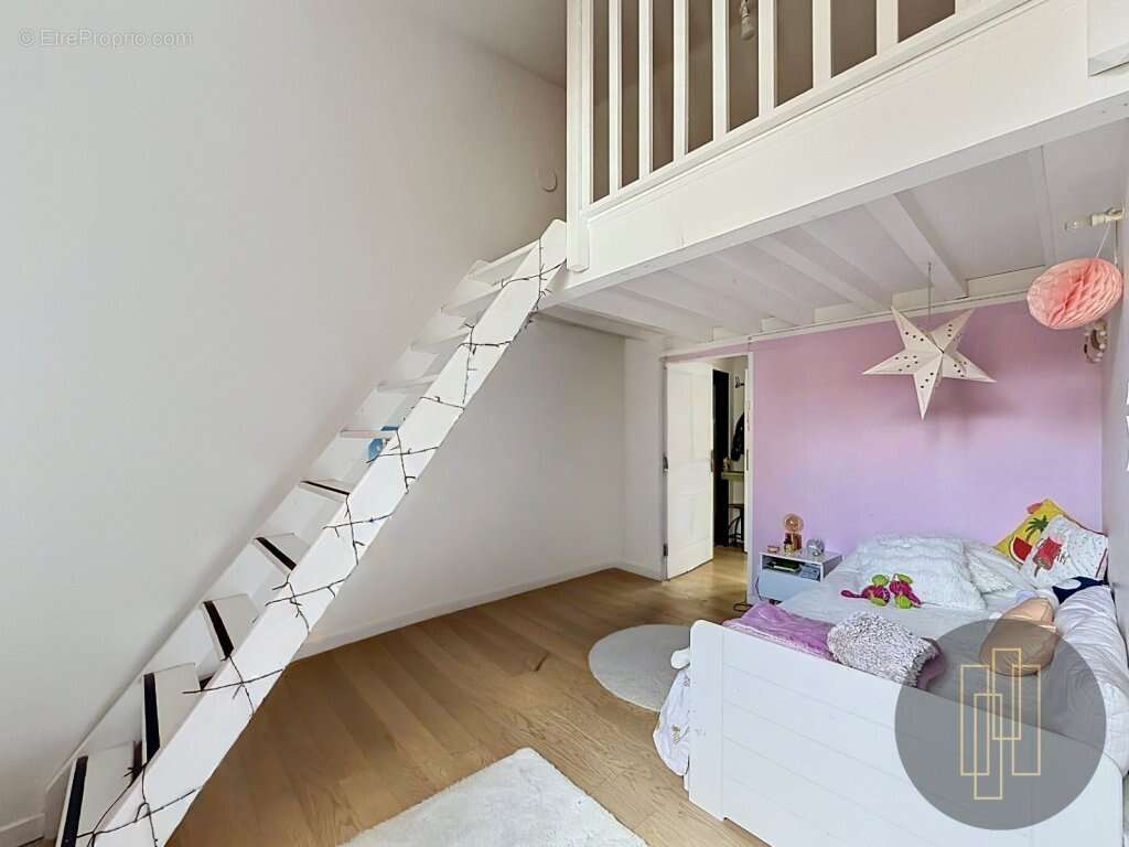 Maison à MILLERY