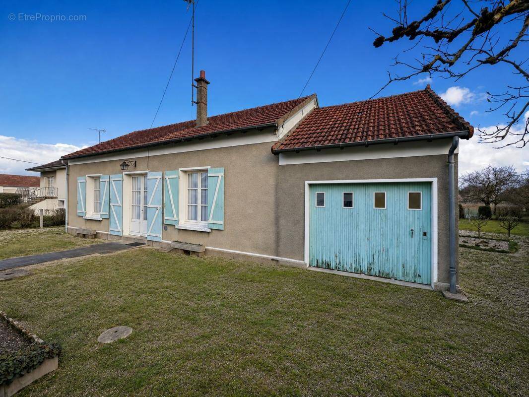 Maison à SANCOINS