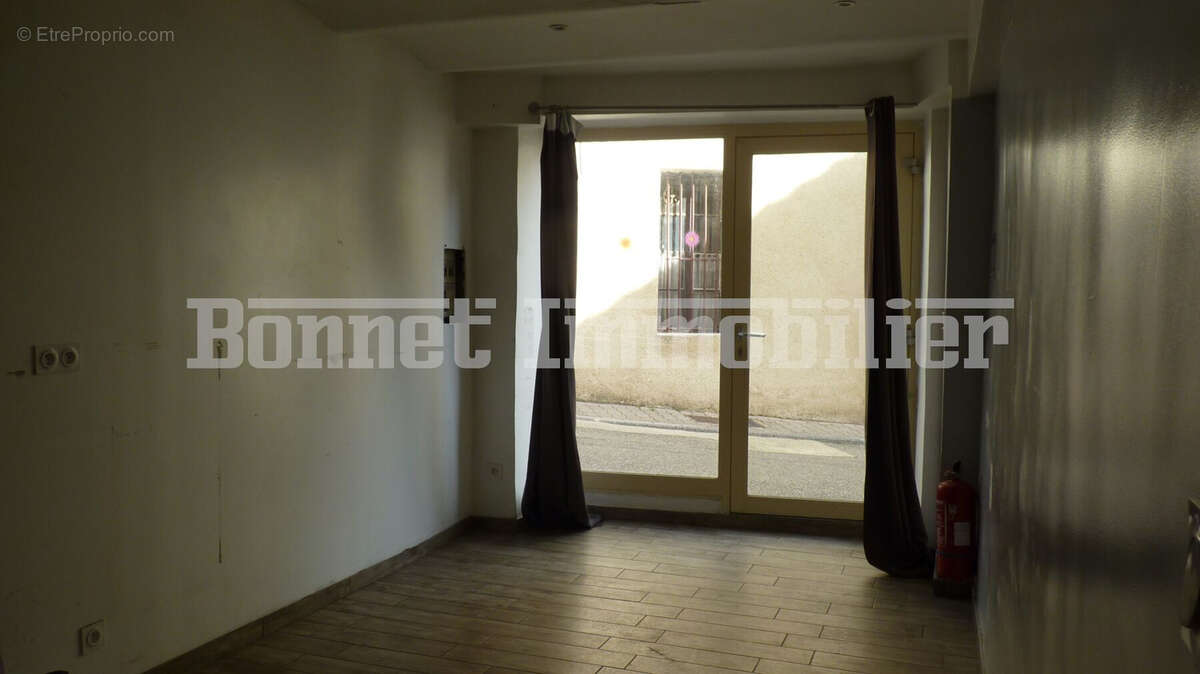 Appartement à NYONS