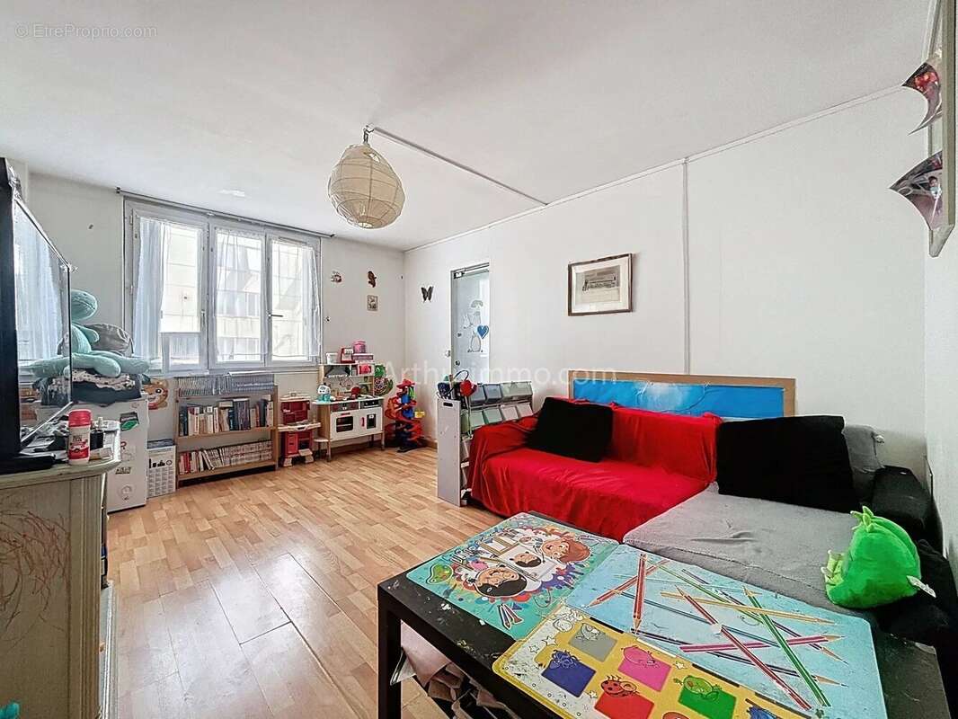 Appartement à VALENTON