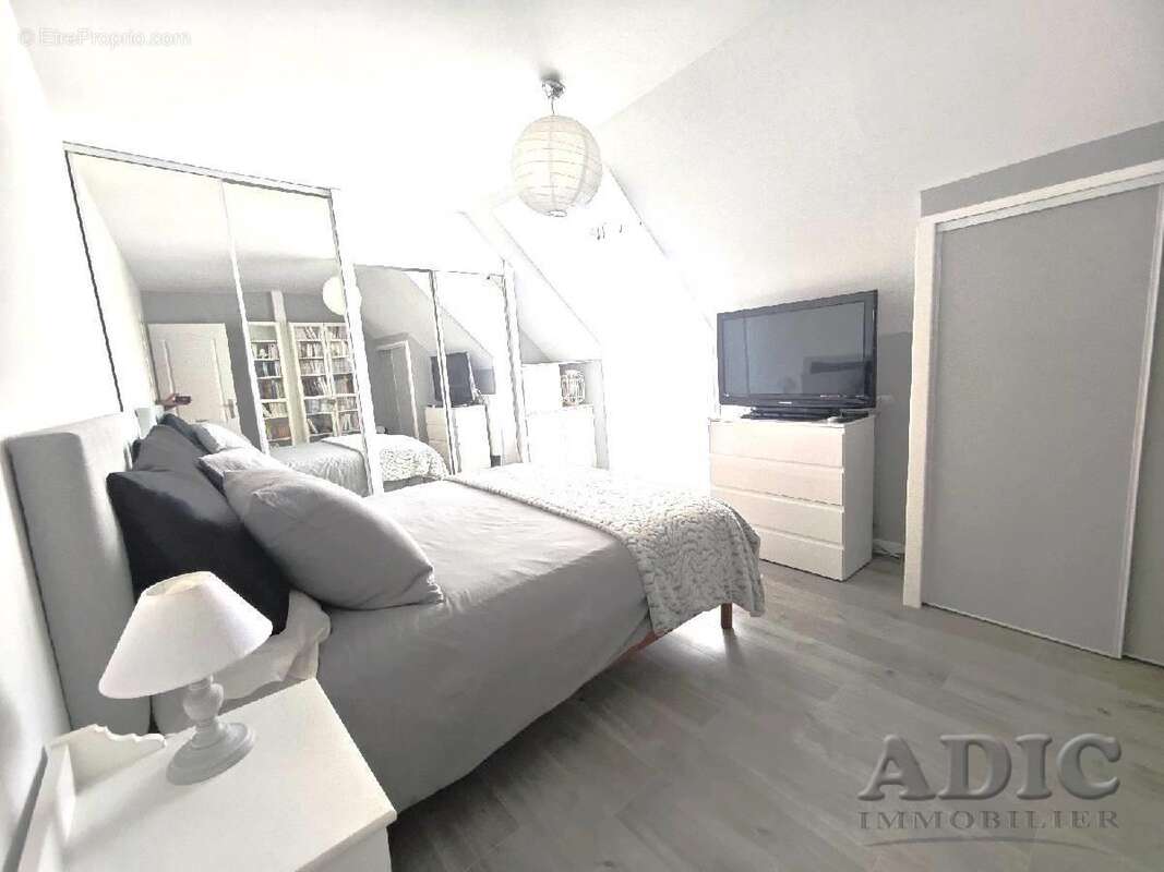 Maison à MOUSSY-LE-VIEUX