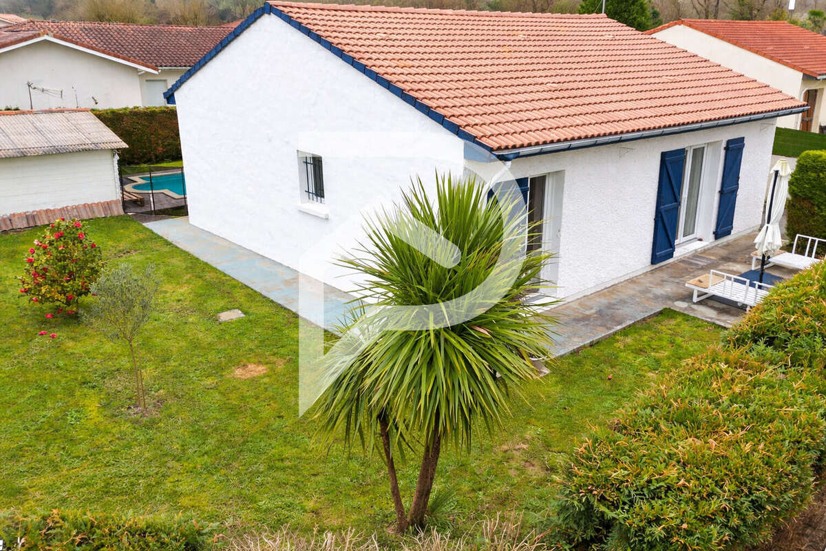 Maison à PEYREHORADE