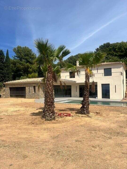 Maison à LA CADIERE-D'AZUR