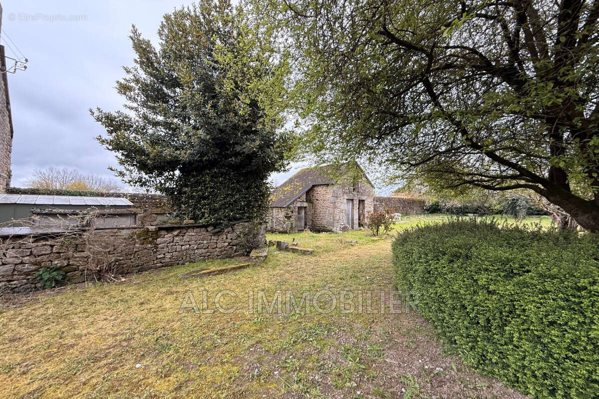 Maison à SAINT-PIERRE-DES-NIDS