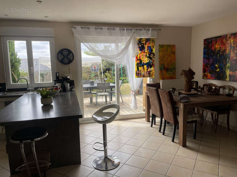 St hilaire st florent maison 3 chambres de plain pied sur parcelle de 848m2 de terrain arbore clos - photo 9