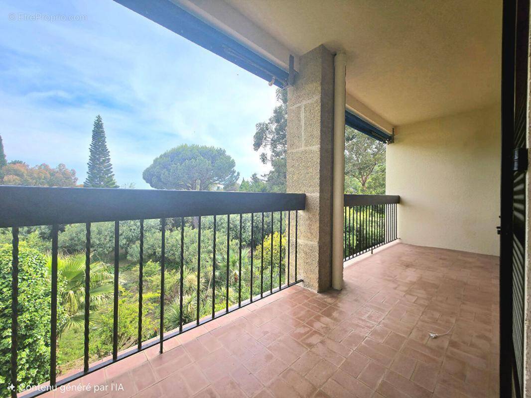Appartement à LE LAVANDOU