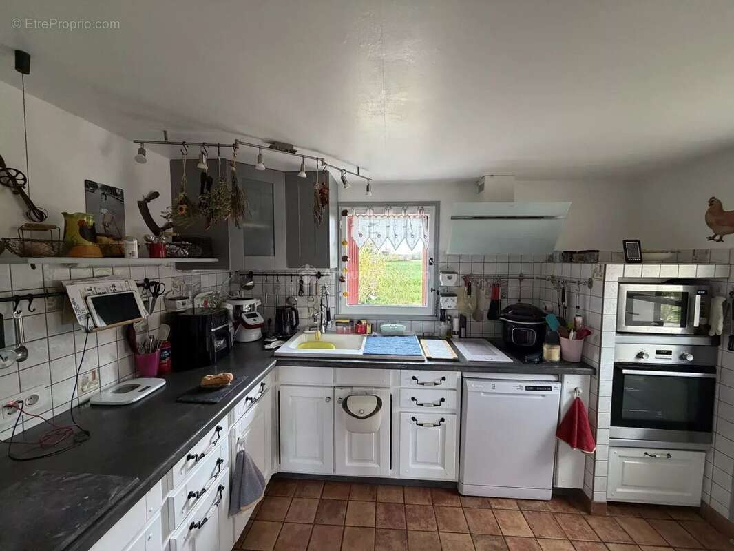 Maison à VILLEDIEU-LE-CHATEAU