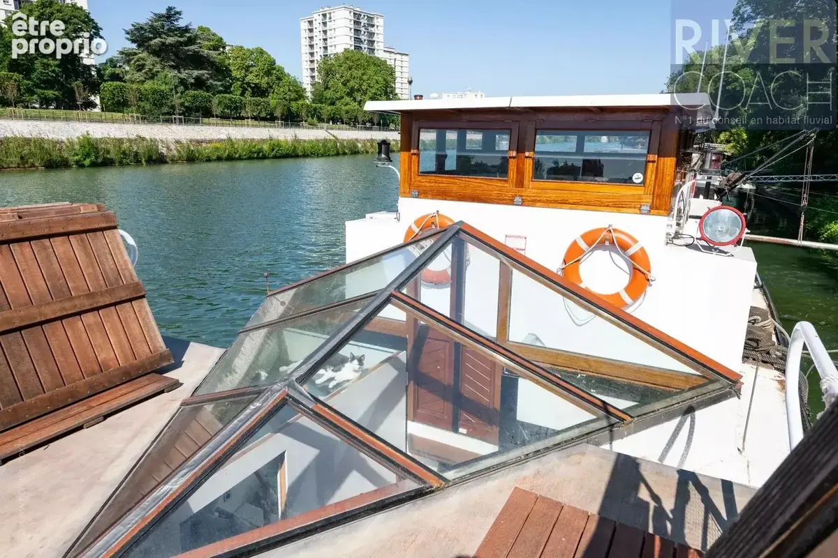 Vivre autrement : belle péniche navigante avec 4 chambres et terrasse à Saint-Maur - photo 30