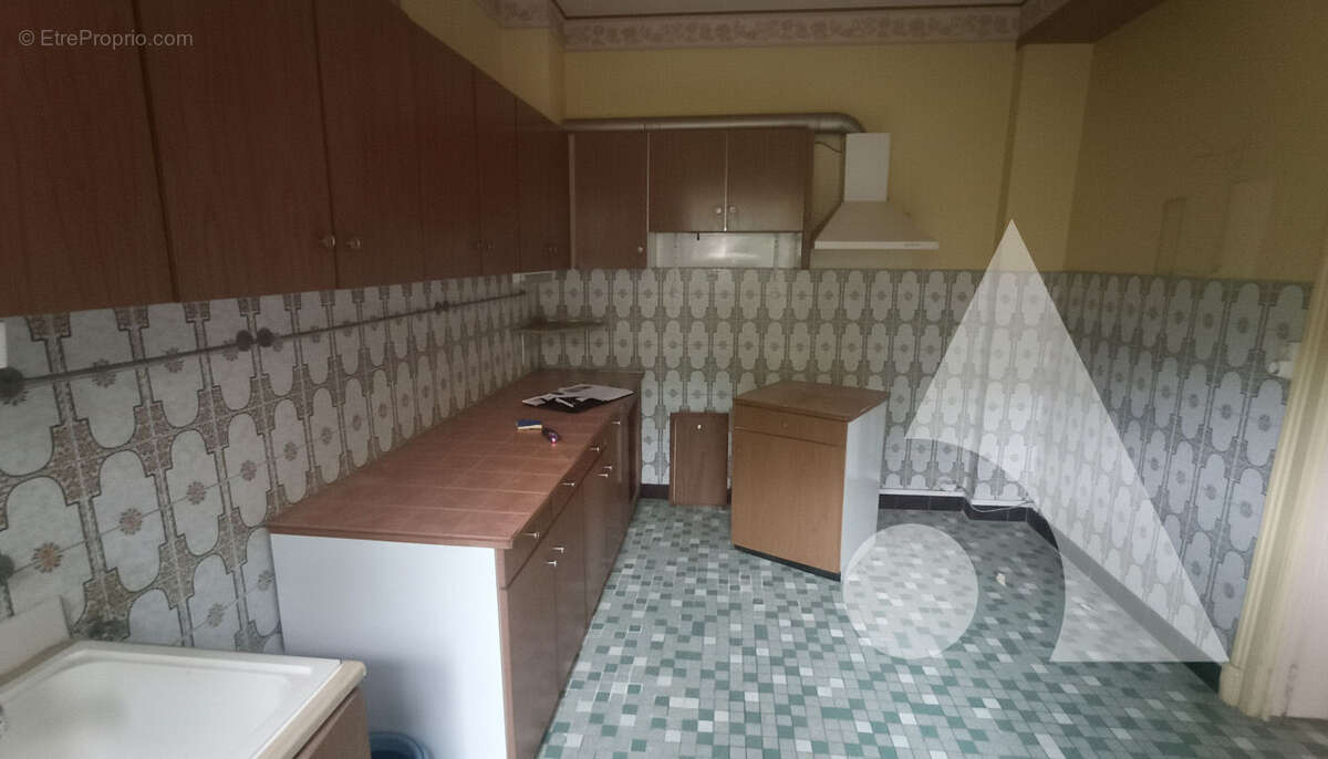 Maison à SAINTE-SAVINE