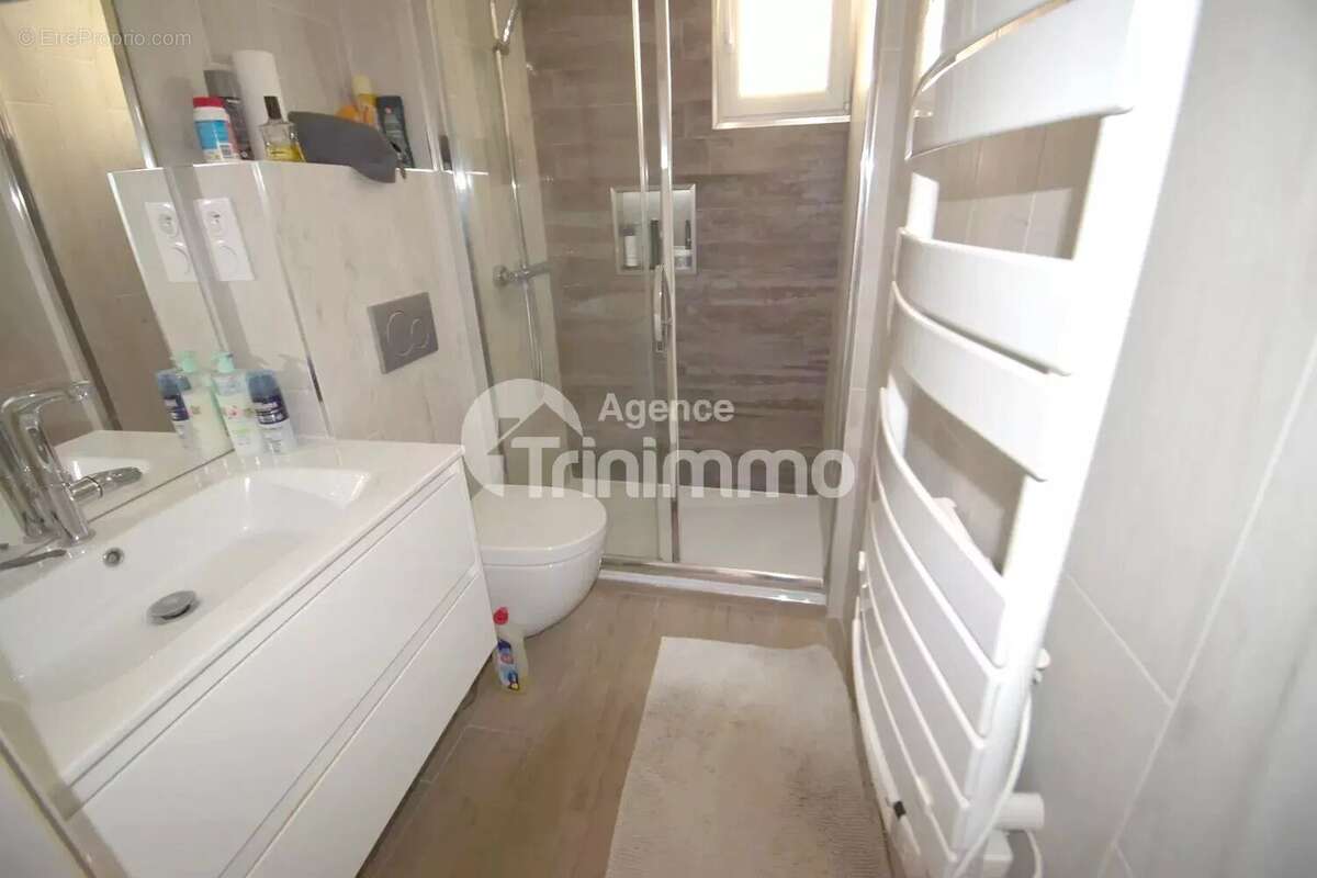 Maison à TOURRETTE-LEVENS