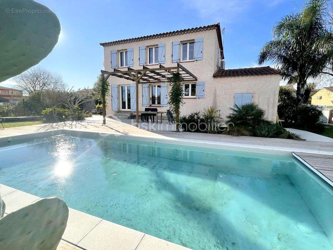 Maison à VILLELONGUE-DE-LA-SALANQUE