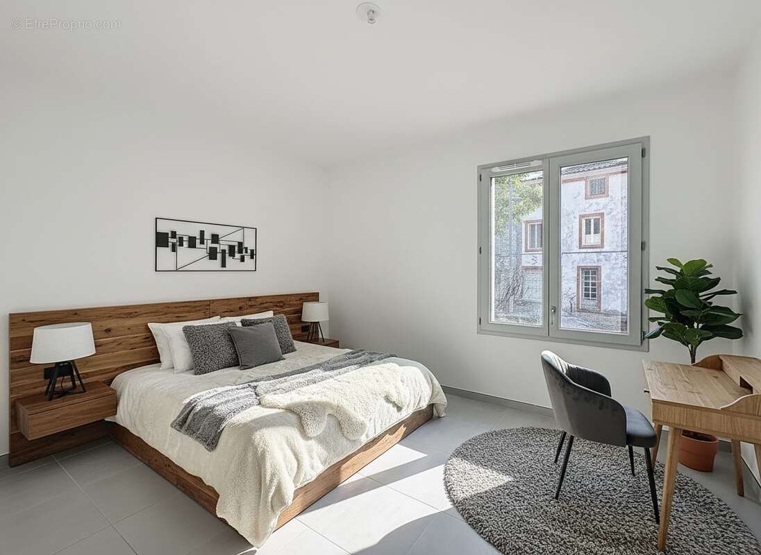 Appartement à FLASSANS-SUR-ISSOLE
