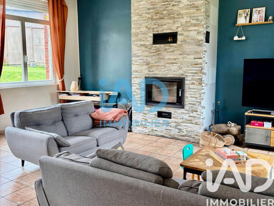 Maison 172 m² à Beaumont-Hamel  - photo 2