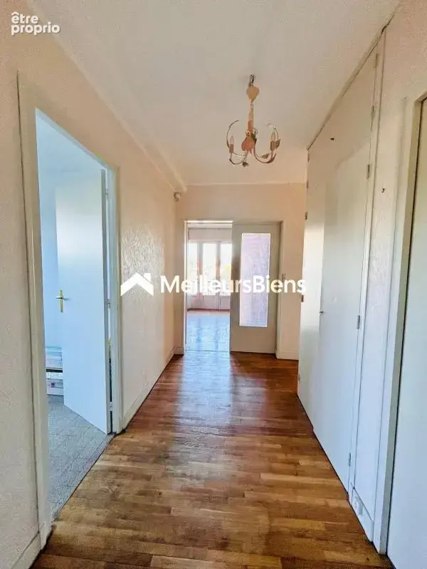 Appartement T4 lumineux avec 3 chambres à GIEN - photo 12