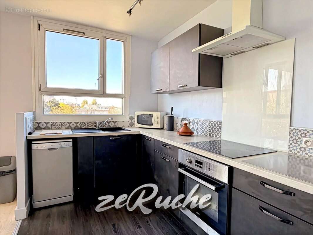 Appartement à HEROUVILLE-SAINT-CLAIR