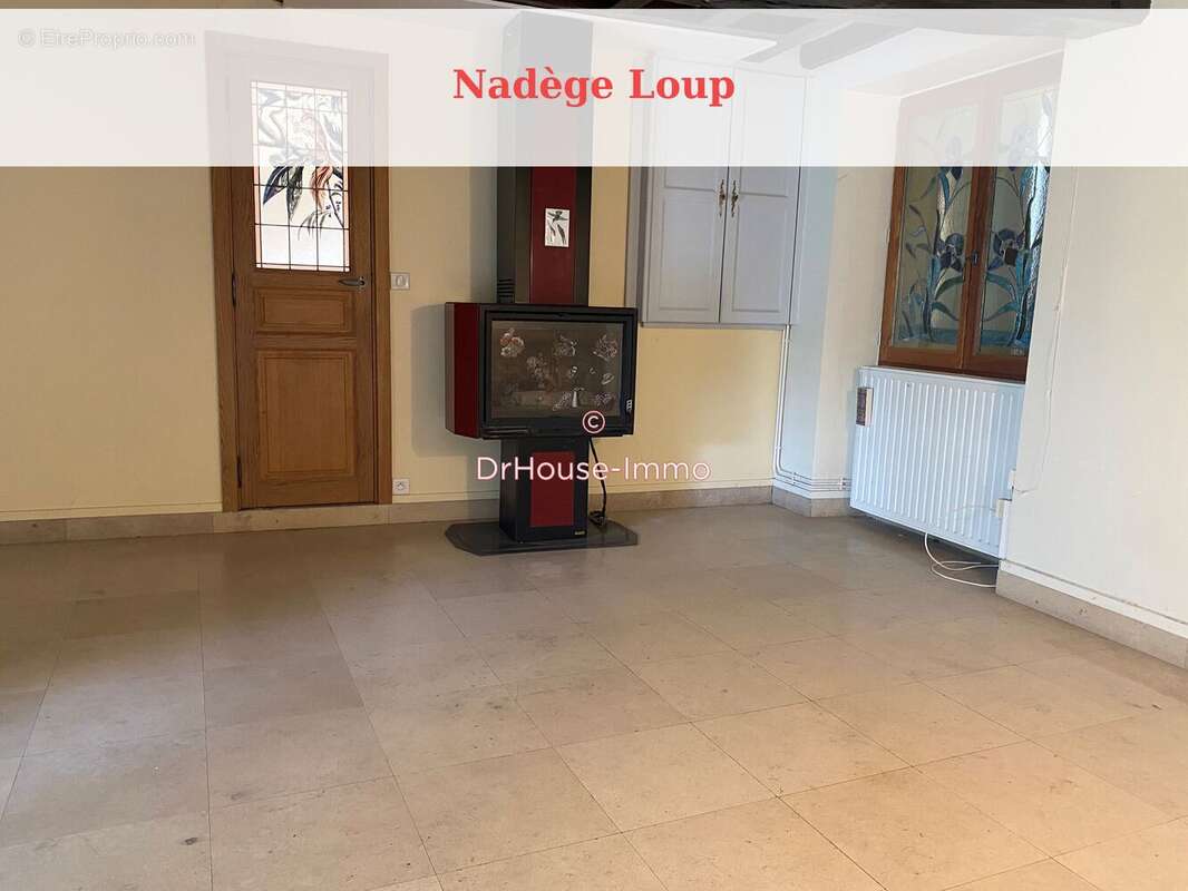 Maison 161 m² à Villiers-Saint-Benoit  - photo 35