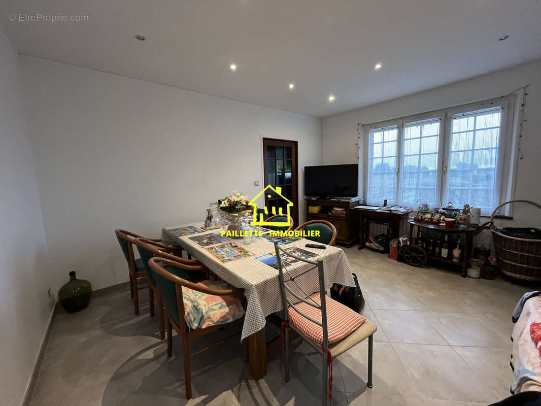 Maison à SAINT-ROMAIN-DE-COLBOSC