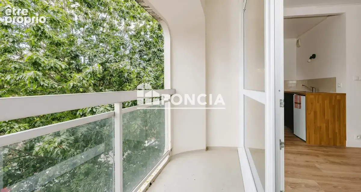 Patton - t2 lumineux 40 m² - coup de coeur - balcon - parking - métro à 2 min - photo 6