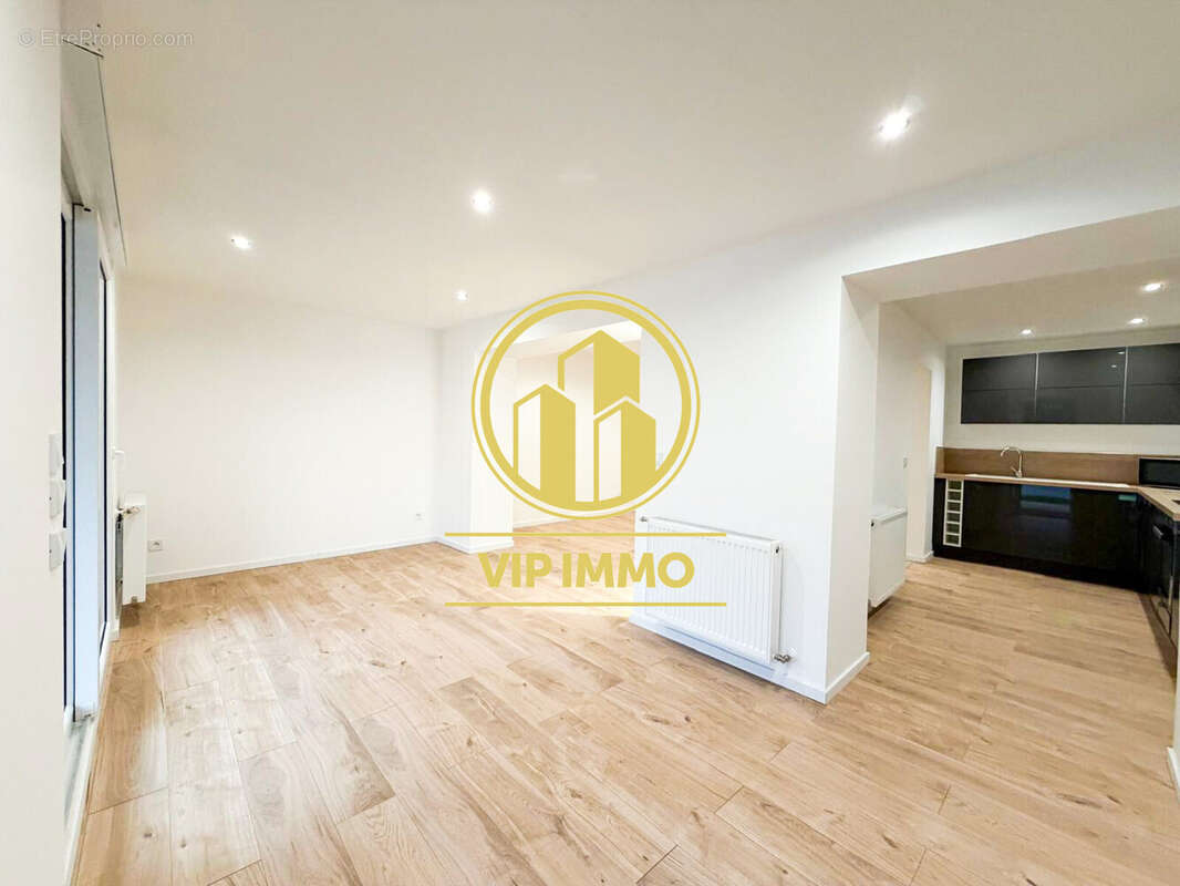 Maison à WAMBRECHIES