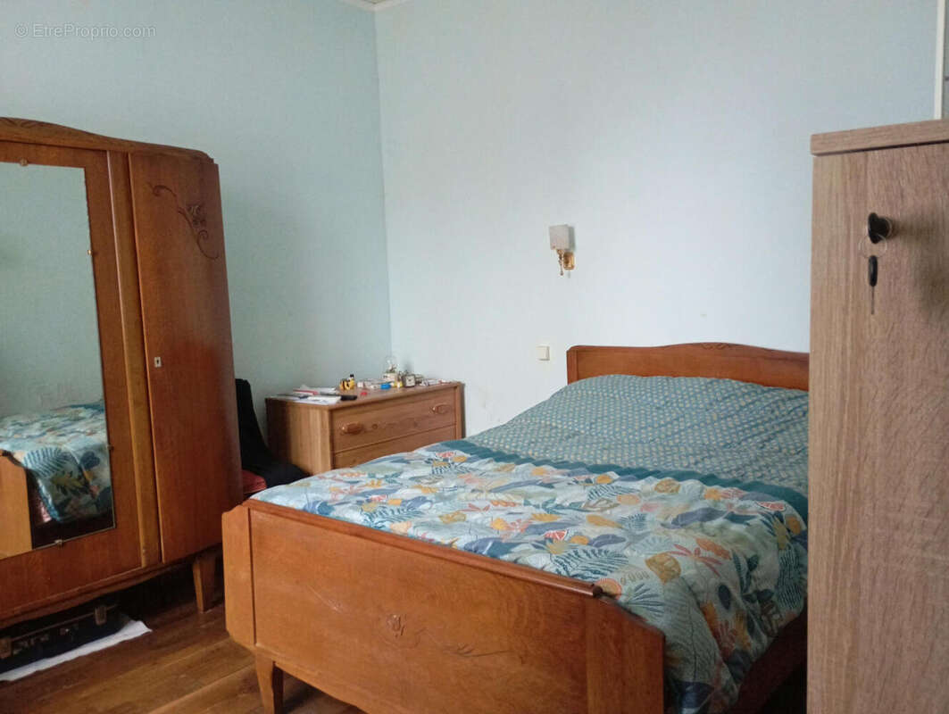 1761231324730 - Maison à JAVERLHAC-ET-LA-CHAPELLE-SAINT-ROBERT