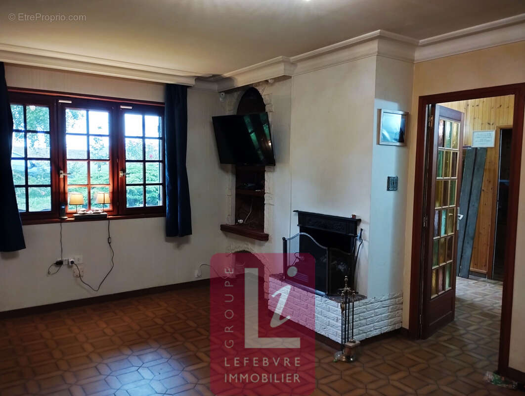 Maison à WIERRE-EFFROY