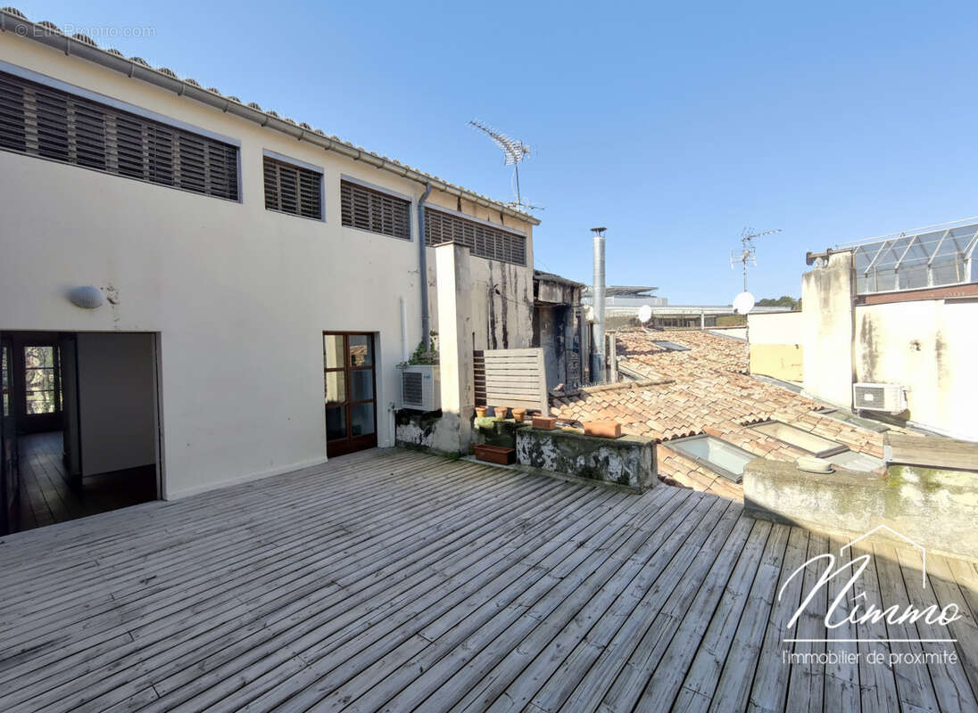 Appartement à NIMES