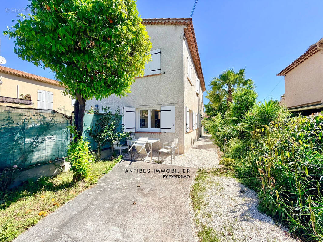 Maison à ANTIBES