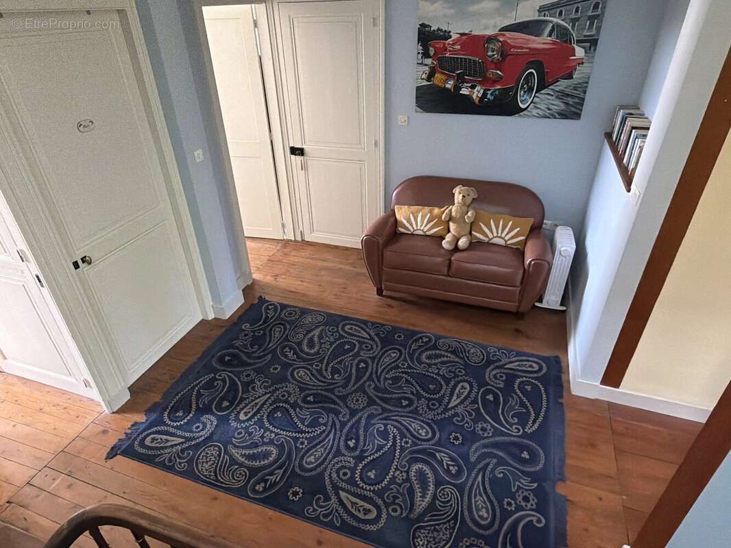 Maison spacieuse de 4 à 5 chambres, cuisine équipée, grands jardins - photo 11