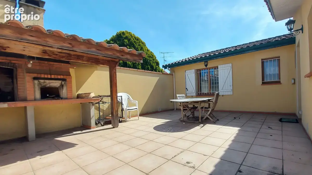 Blagnac - Odyssud - Maison 4 pièces 118 m² - Garage et piscine - photo 12