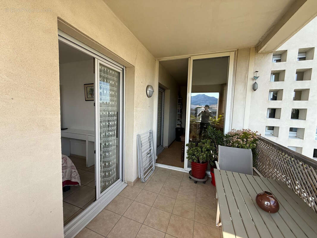 Appartement à MARSEILLE-8E
