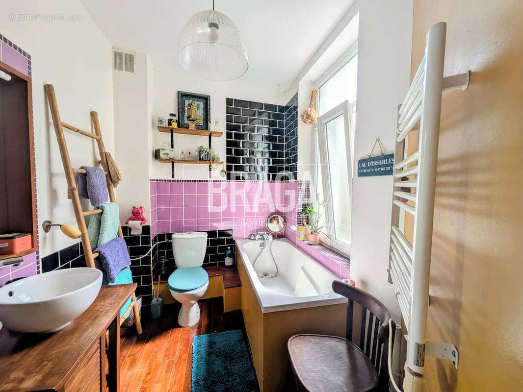 Maison avec garage + atelier + terrasse - photo 4