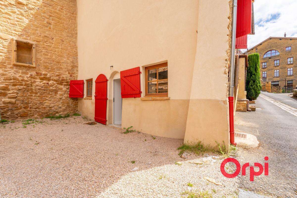 Charmante maison de village en pierres dorées entièrement rénovée - photo 13