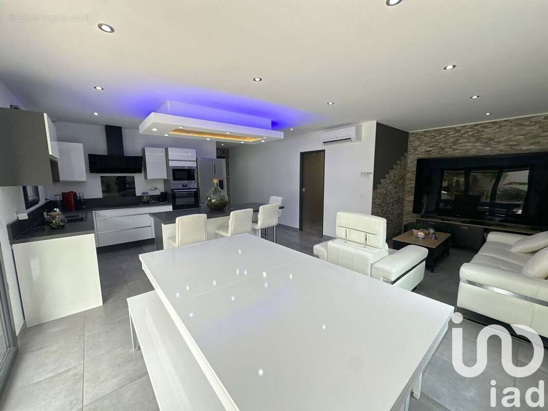 Photo 9 - Maison à PUGET-SUR-ARGENS