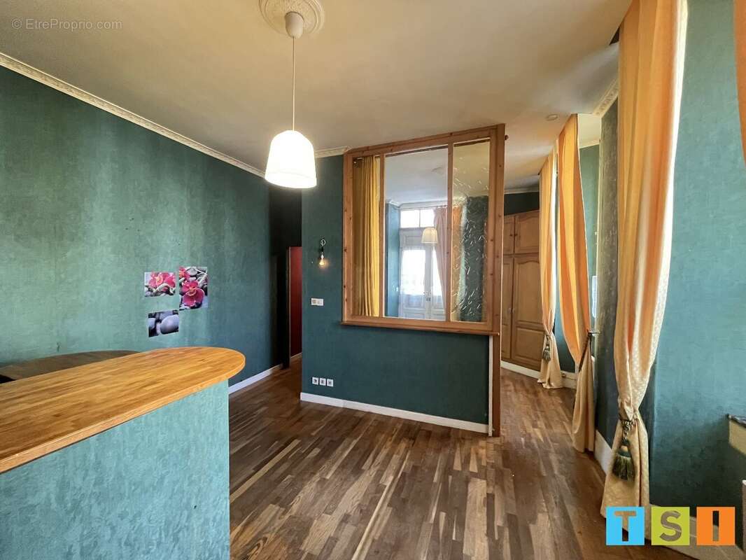 Appartement à MONTREJEAU