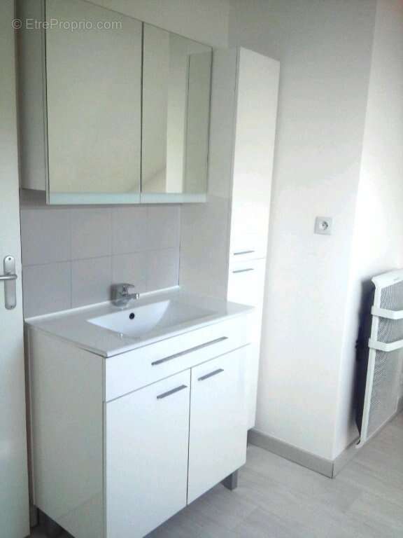 Appartement à HALLENNES-LEZ-HAUBOURDIN