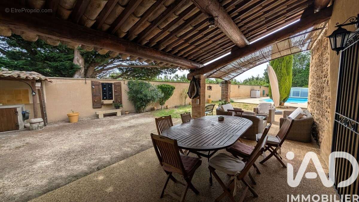 Photo 2 - Maison à CAVAILLON
