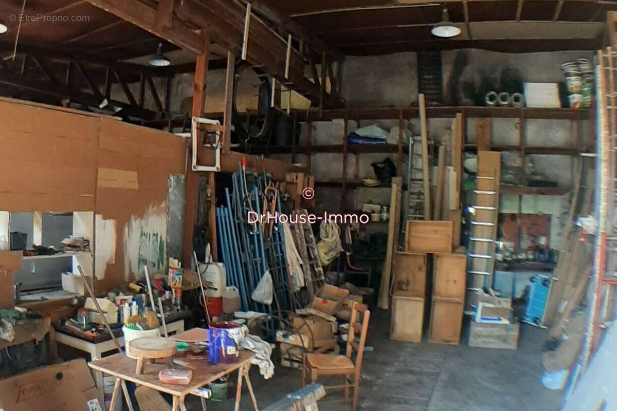 Appartement à LESPERON