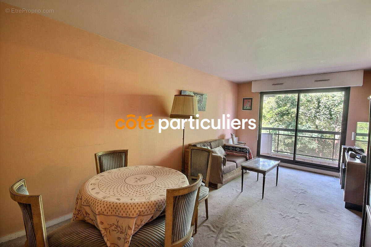 Appartement à CHATILLON