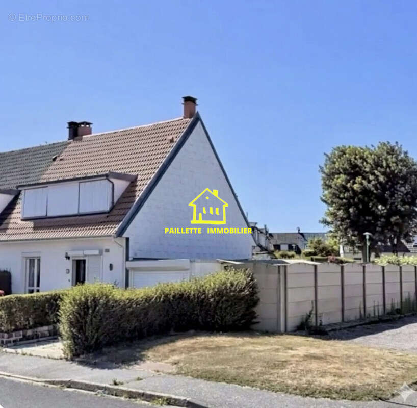 Maison à MONTIVILLIERS