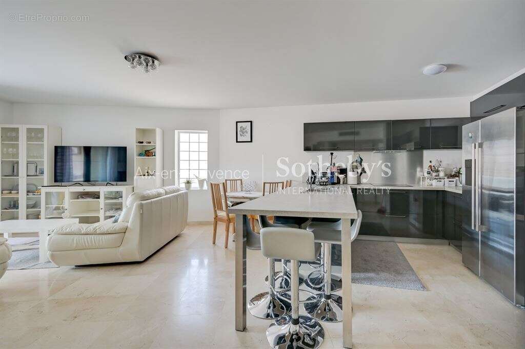 Appartement à AIX-EN-PROVENCE
