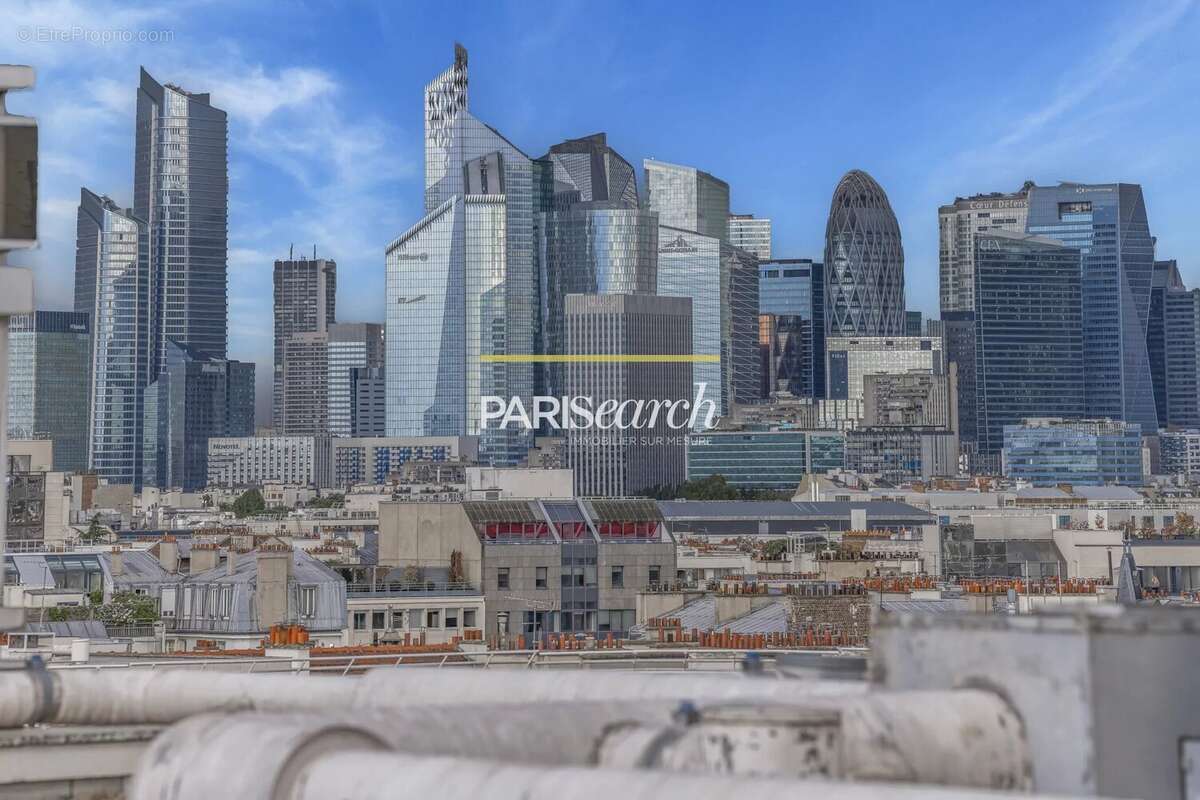 Appartement à LEVALLOIS-PERRET