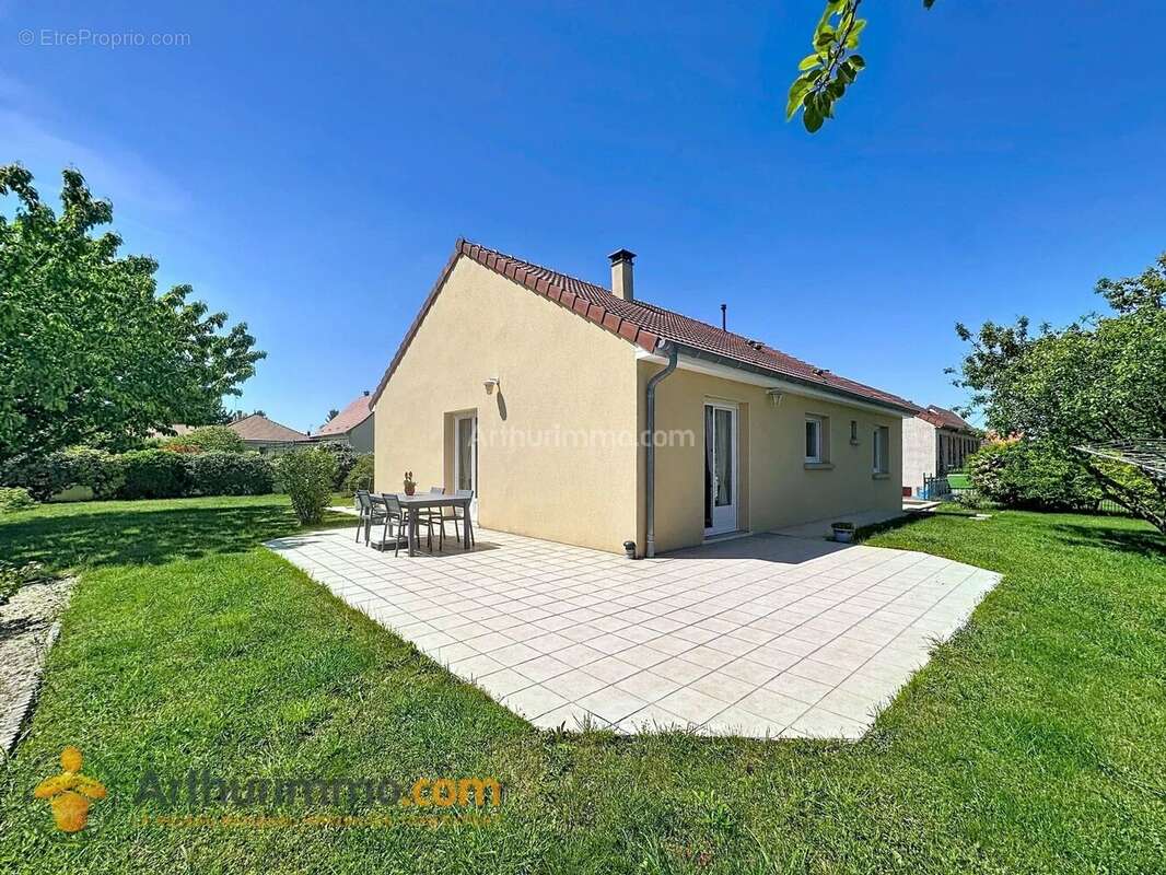 Maison à BACONNES
