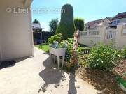 Maison à LES CLAYES-SOUS-BOIS