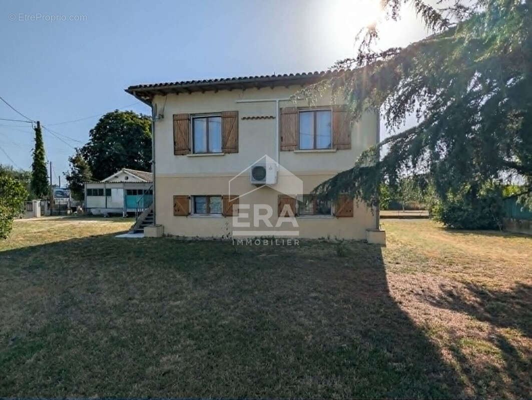 Maison 114m² à montpon-ménestérol - photo 12